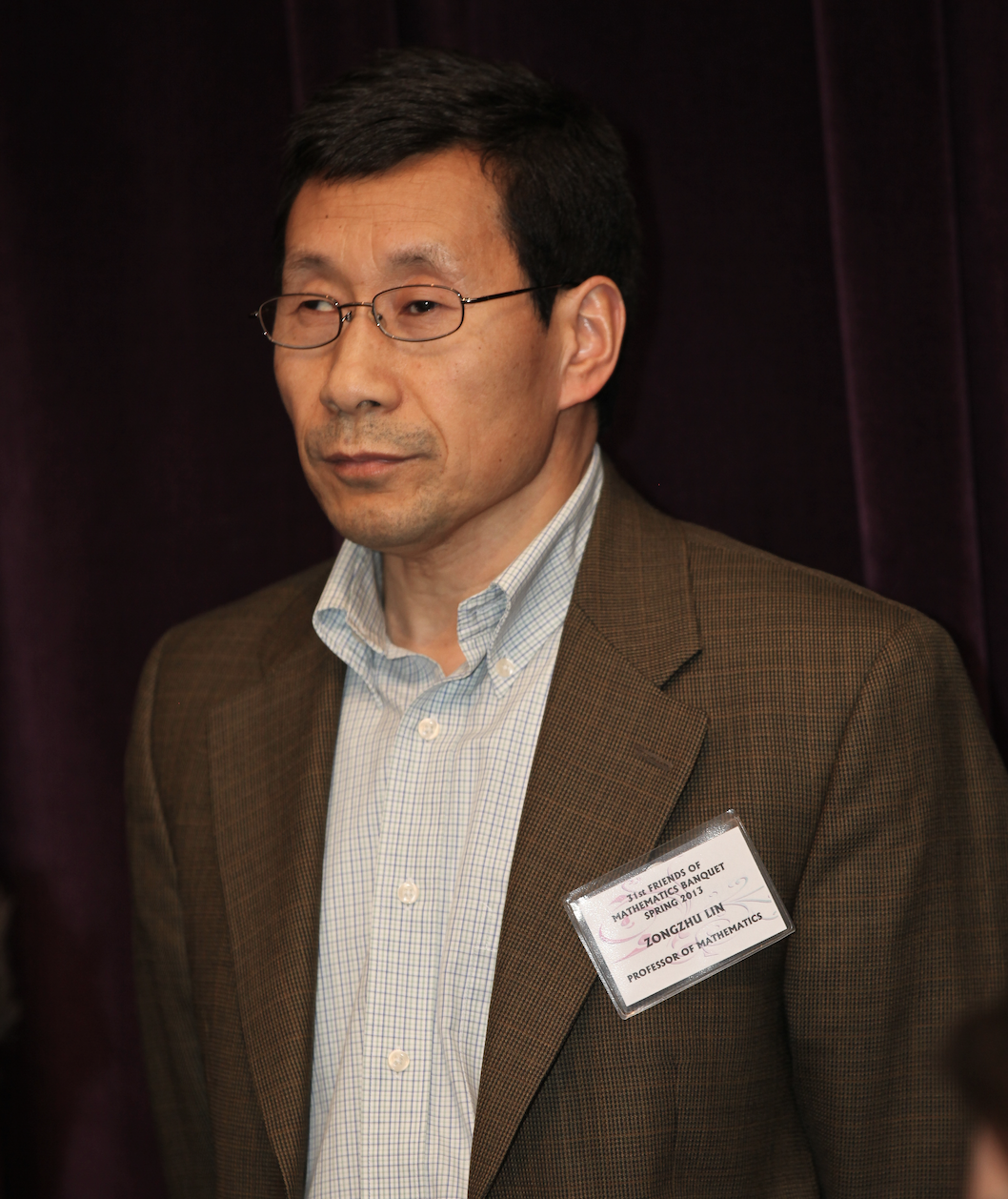 华体会网页版创新论坛第一千四百二十八讲：Mathematical Invariants --counting beyond numbers