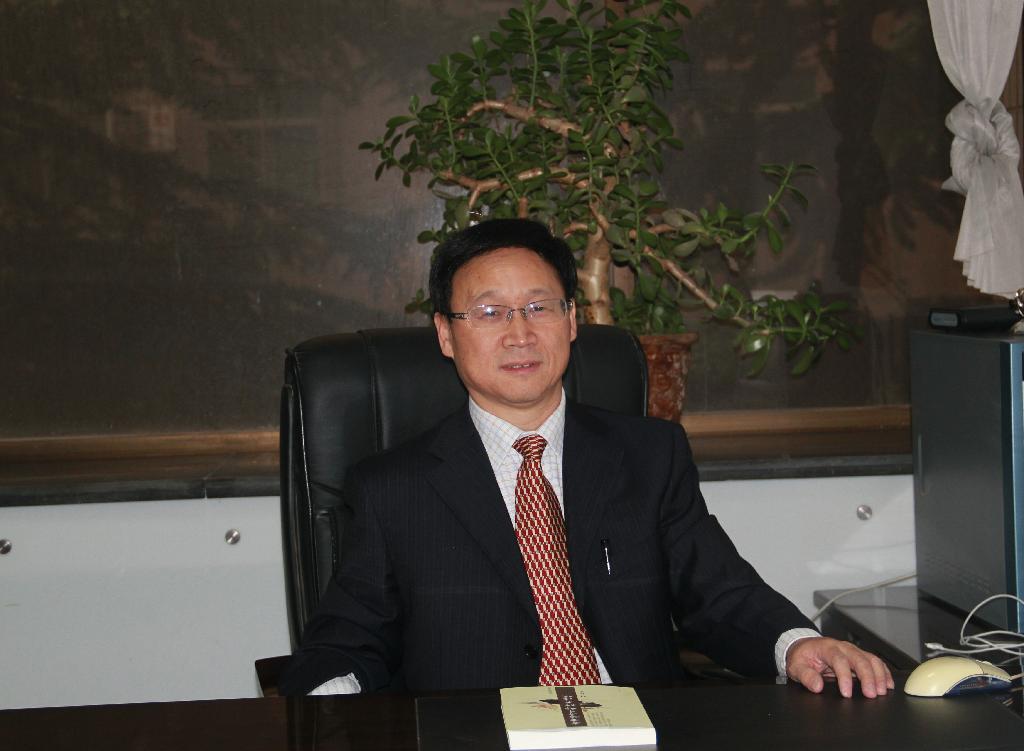 华体会网页版创新论坛第九百四十七讲：食品工厂建设与创新设计概述